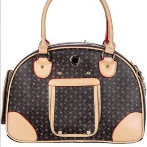 Luxurious Pet Carrier